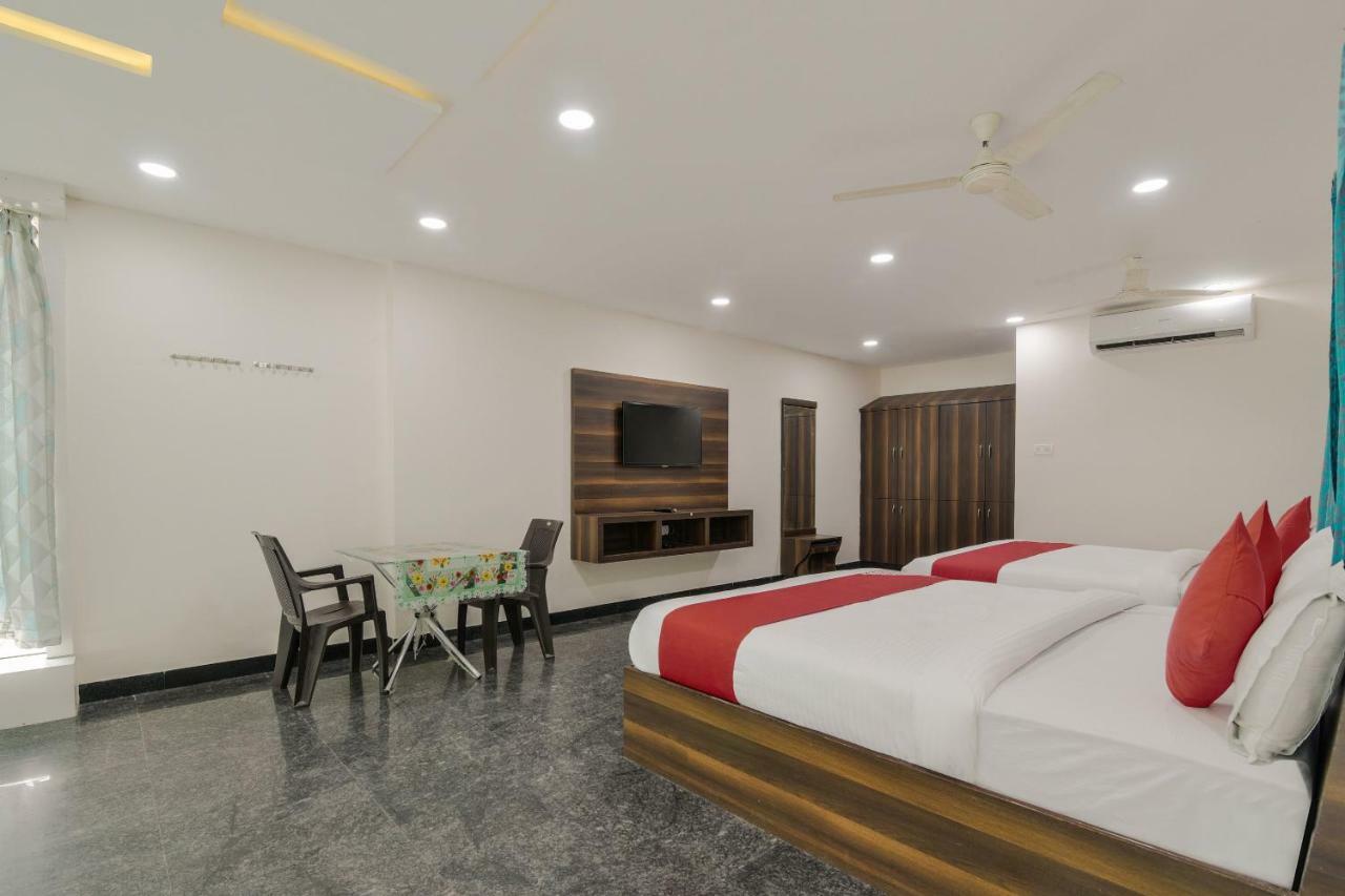 Neema Residency Hotel Anantapur Exterior foto