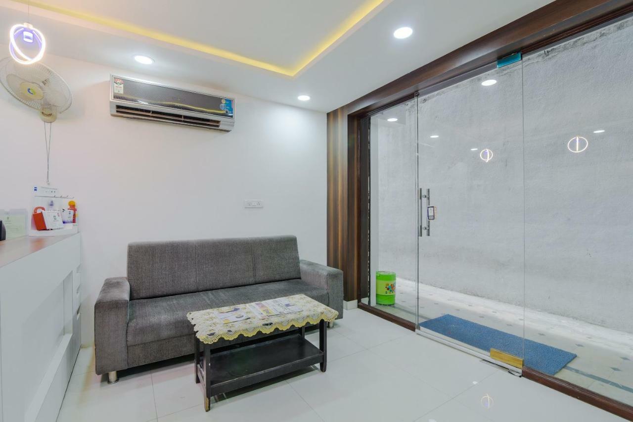 Neema Residency Hotel Anantapur Exterior foto